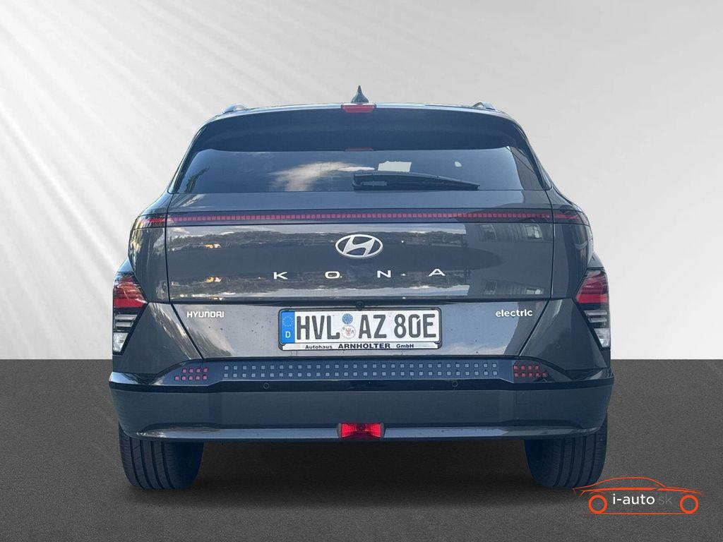 Hyundai Kona Prime 65,4 kWh za 41400€