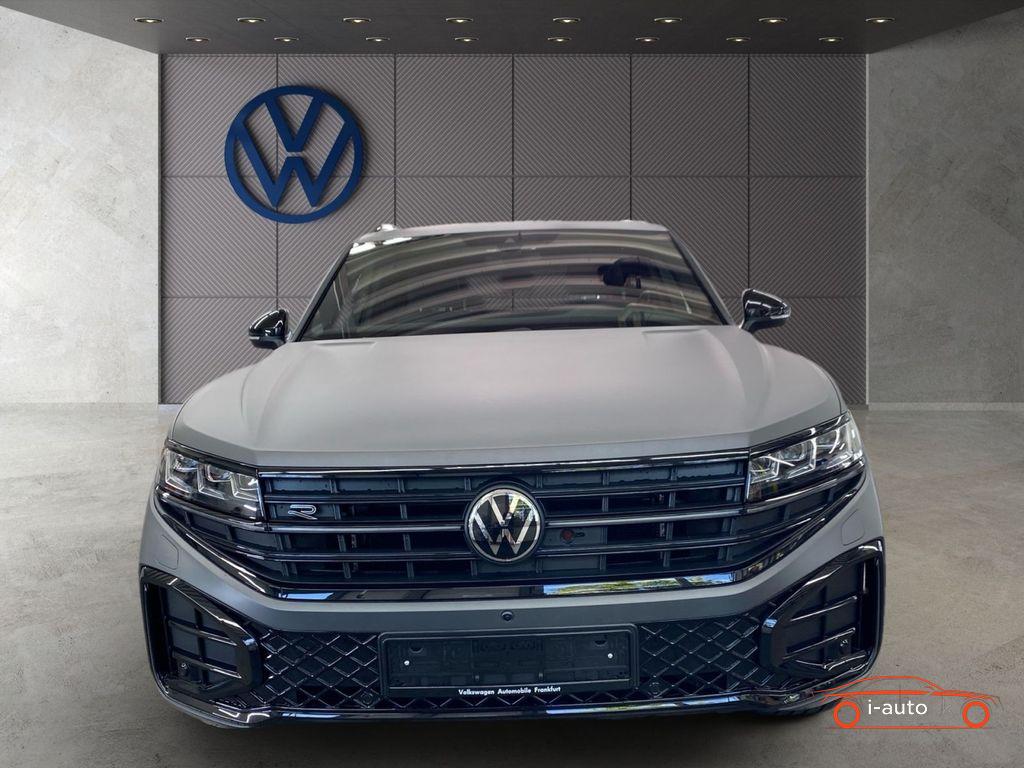 Volkswagen Touareg 3.0 TDI R-Line 4Motion za 107500€