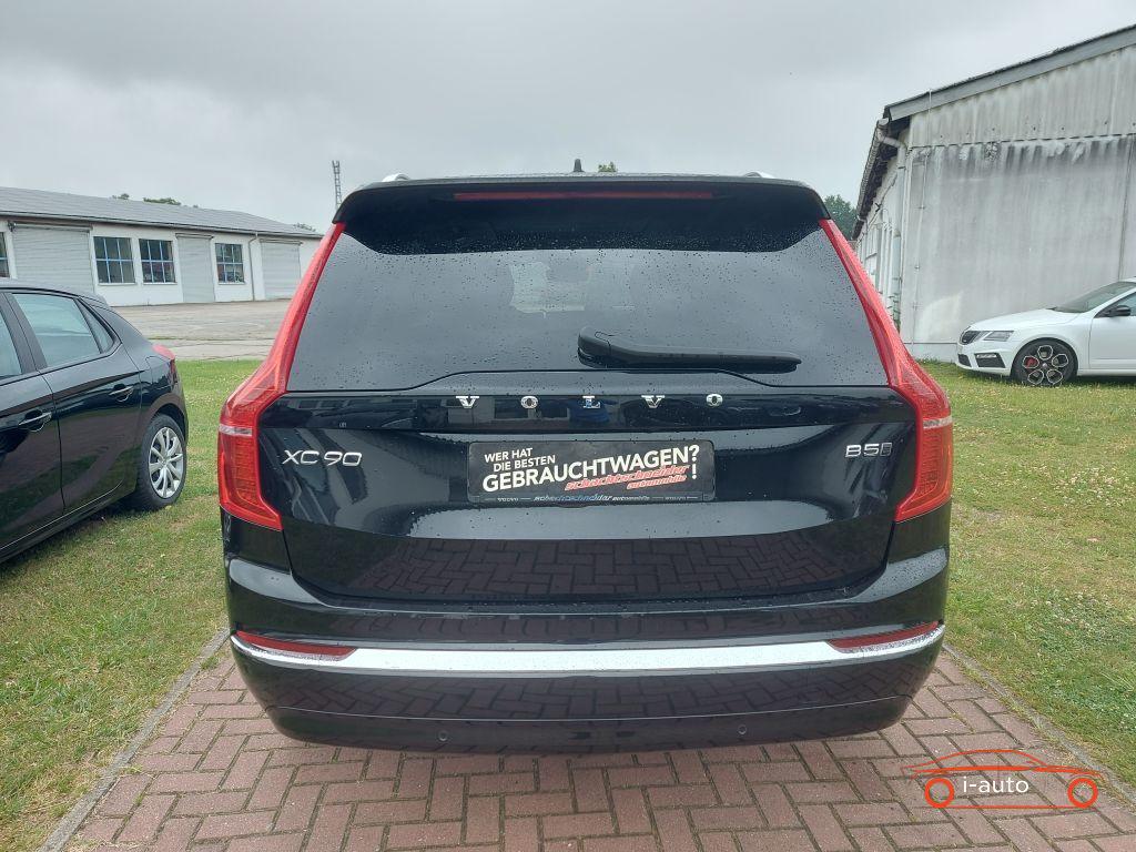 Volvo XC90 B5 AWD Plus Bright za 56890€