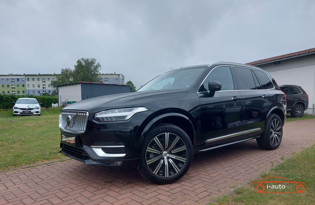 Volvo XC90 B5 AWD Plus Bright za 56890€