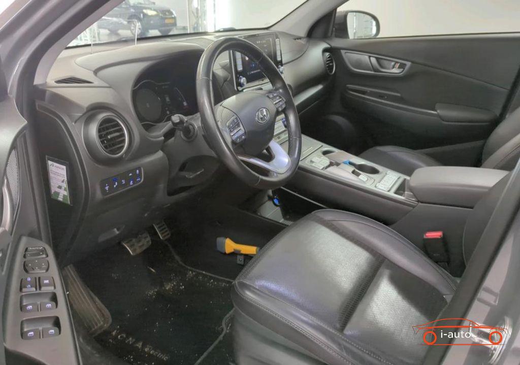 Hyundai Kona Premium Elektro 2WD za 19920€