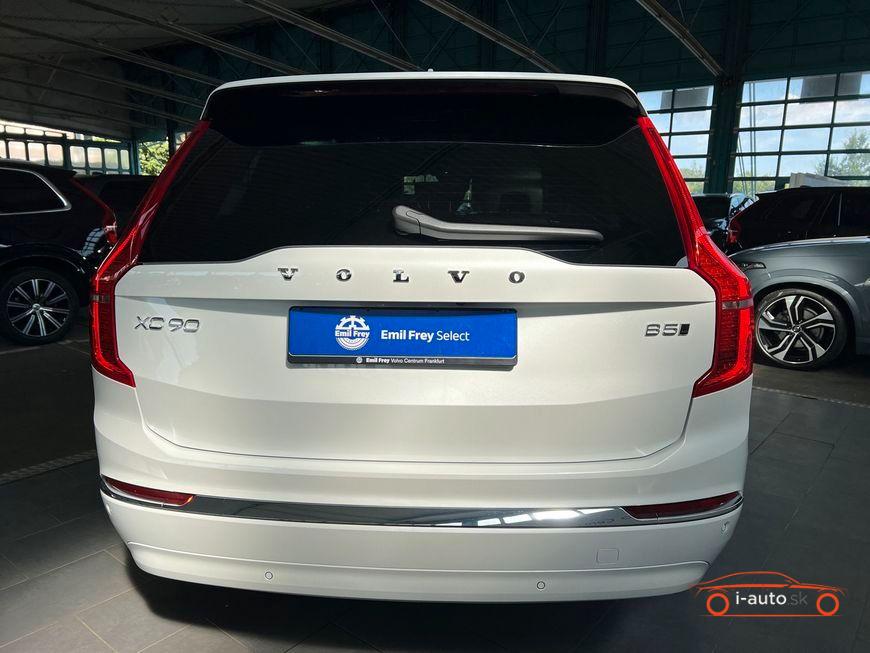 Volvo XC90 B5 AWD Plus-Bright za 57600€