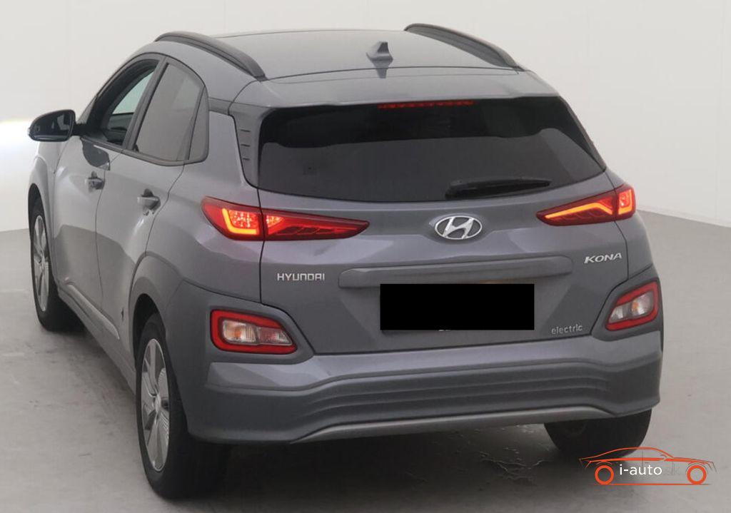 Hyundai Kona Premium Elektro 2WD za 19920€