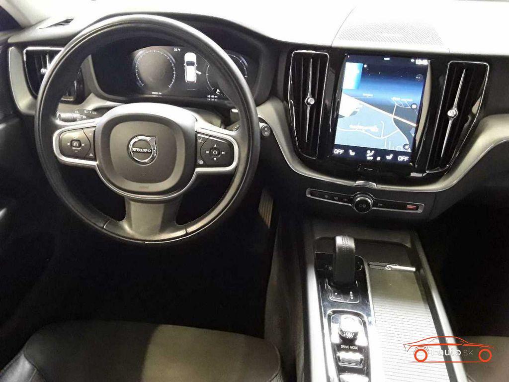 Volvo XC60 B4 Momentum Pro za 28400€