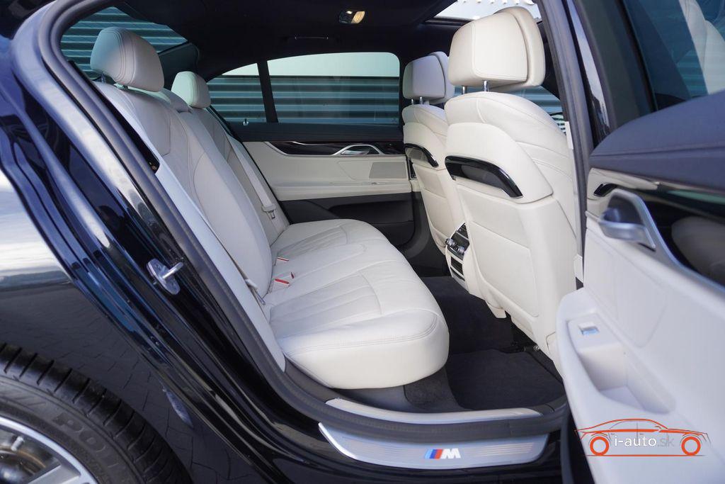 BMW 730 dxDrive M-SPORTPAKET  za 60500€