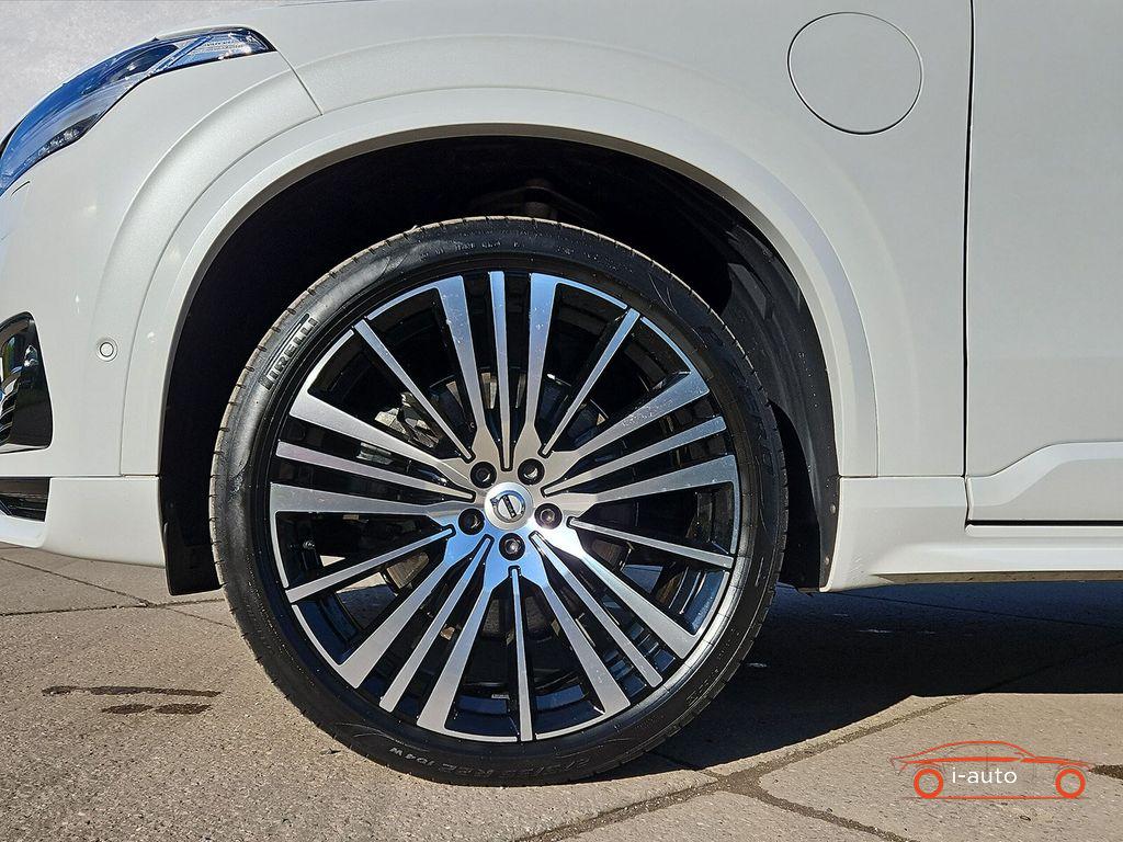 Volvo XC90 T8 AWD R-Design Expression Plug-In hybrid za 57300€