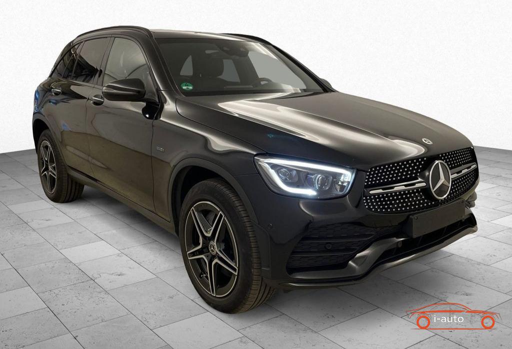 Mercedes-Benz GLC 300de 4Matic AMG za 39900€