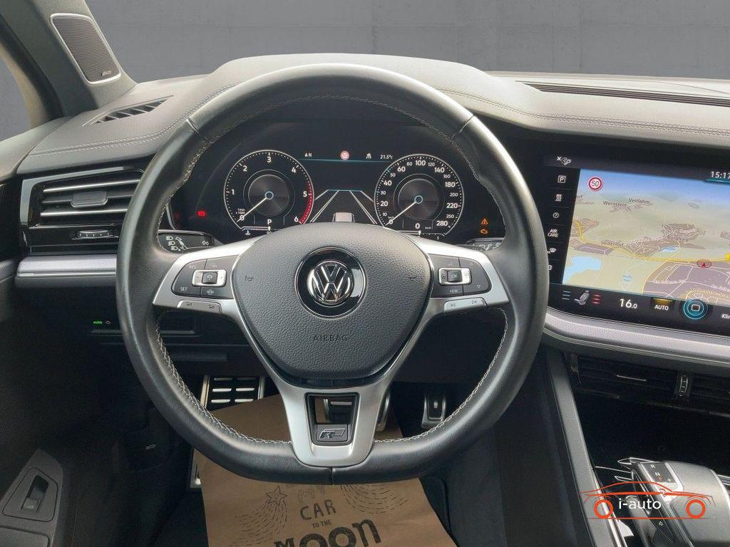 Volkswagen Touareg 3.0 TDI 4Motion R-line za 56100€