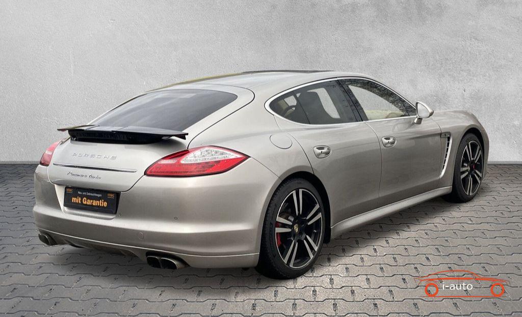 Porsche Panamera Turbo CHRONO za 26200€