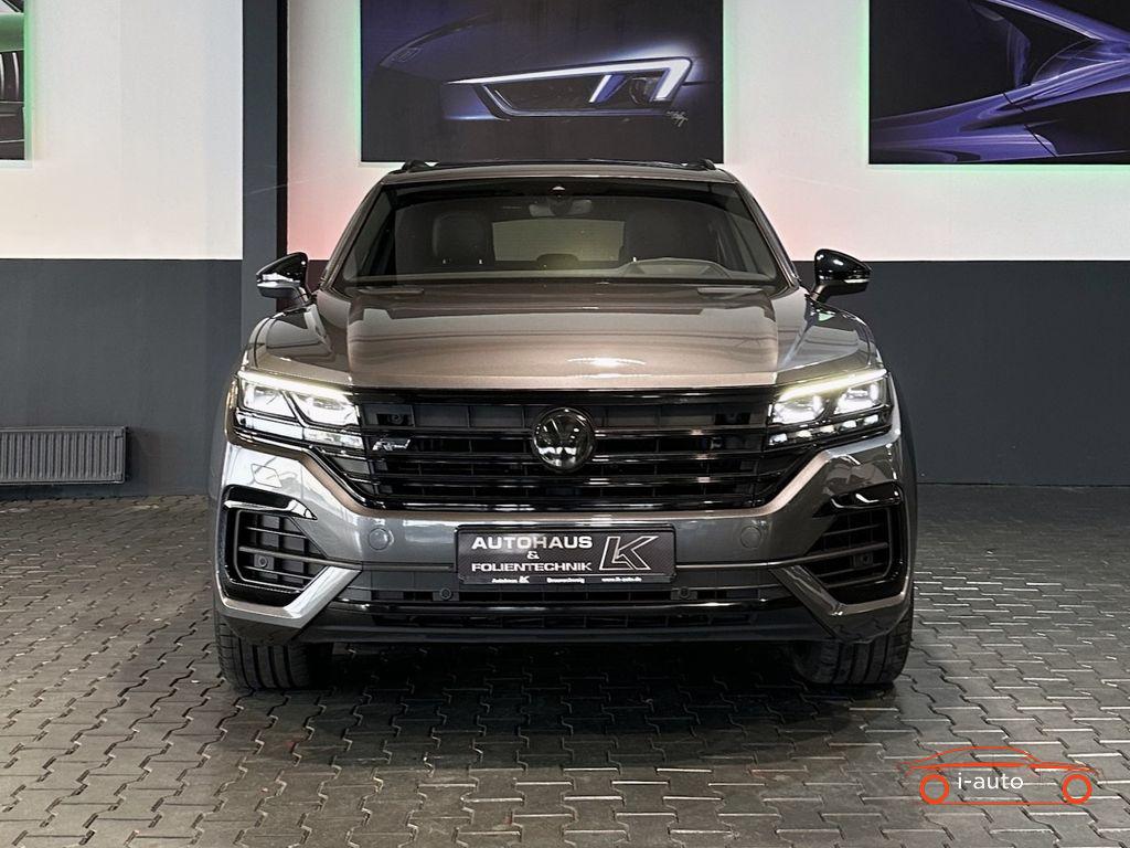 Volkswagen Touareg 3.0 TDI 4Motion R-line za 57200€