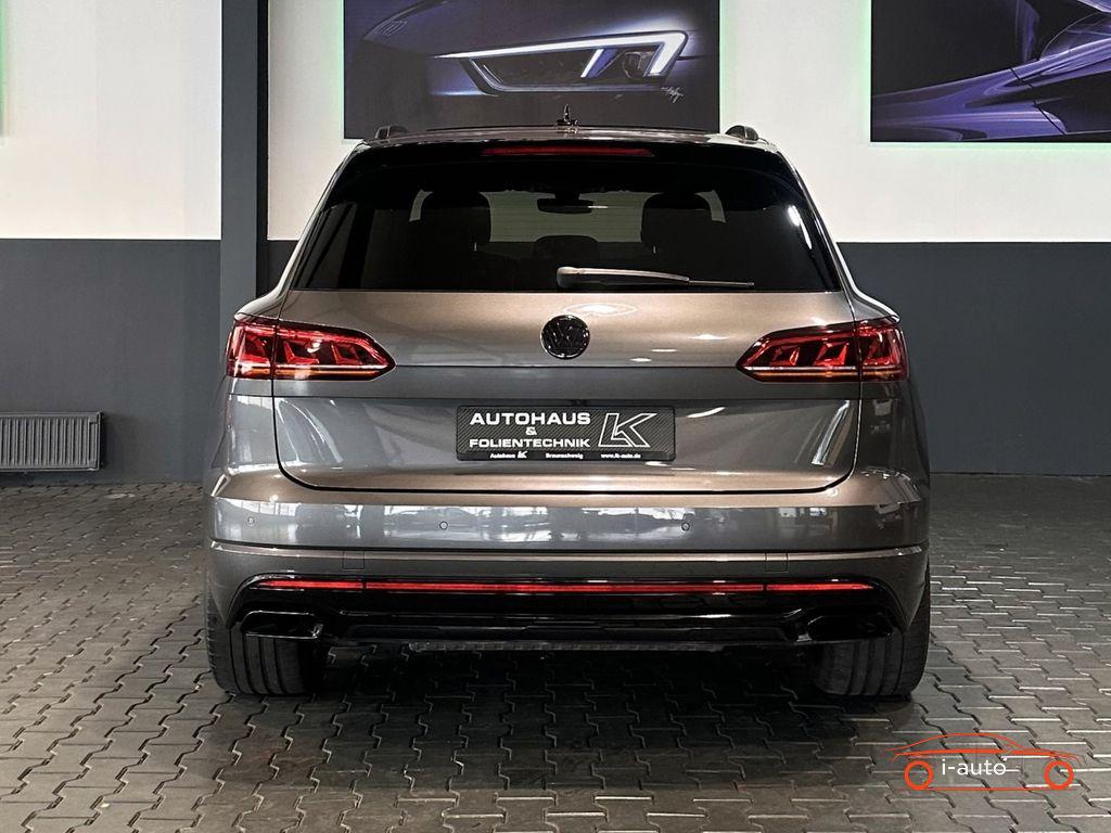 Volkswagen Touareg 3.0 TDI 4Motion R-line za 57200€