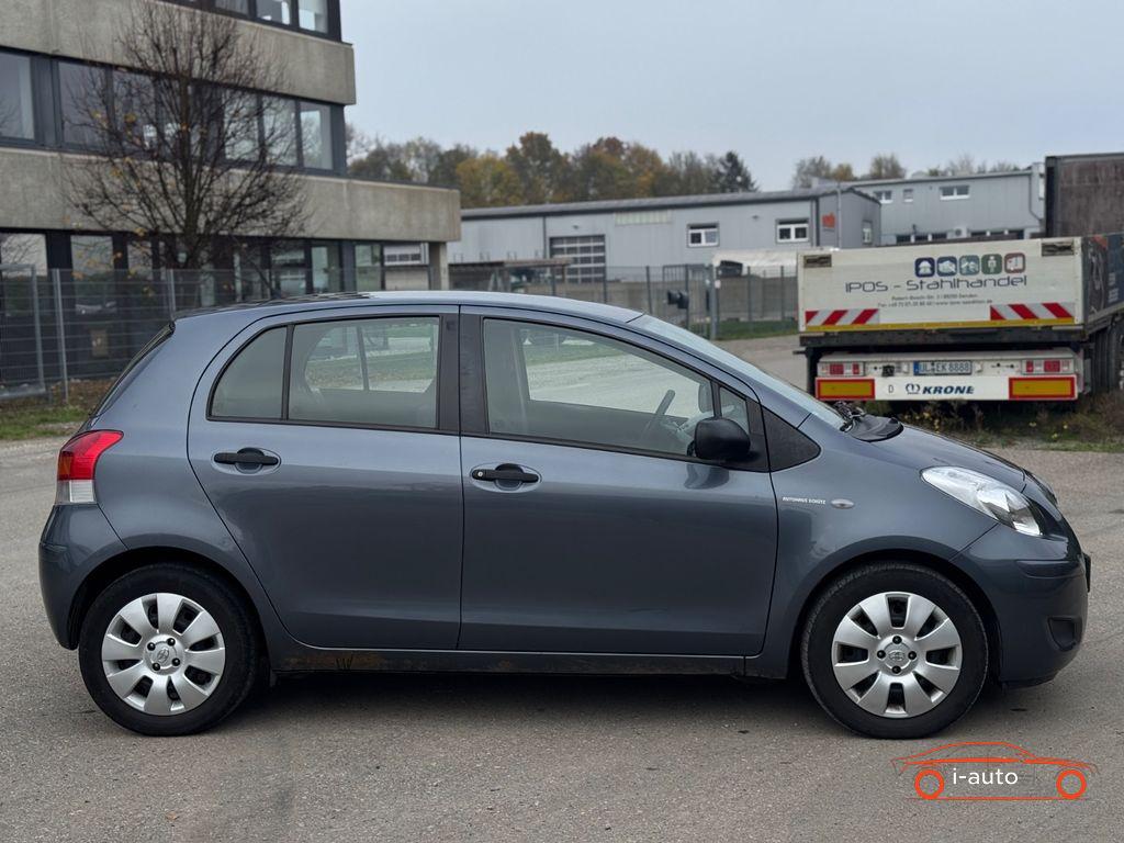 Toyota Yaris 1.3 VVT-i za 5500€