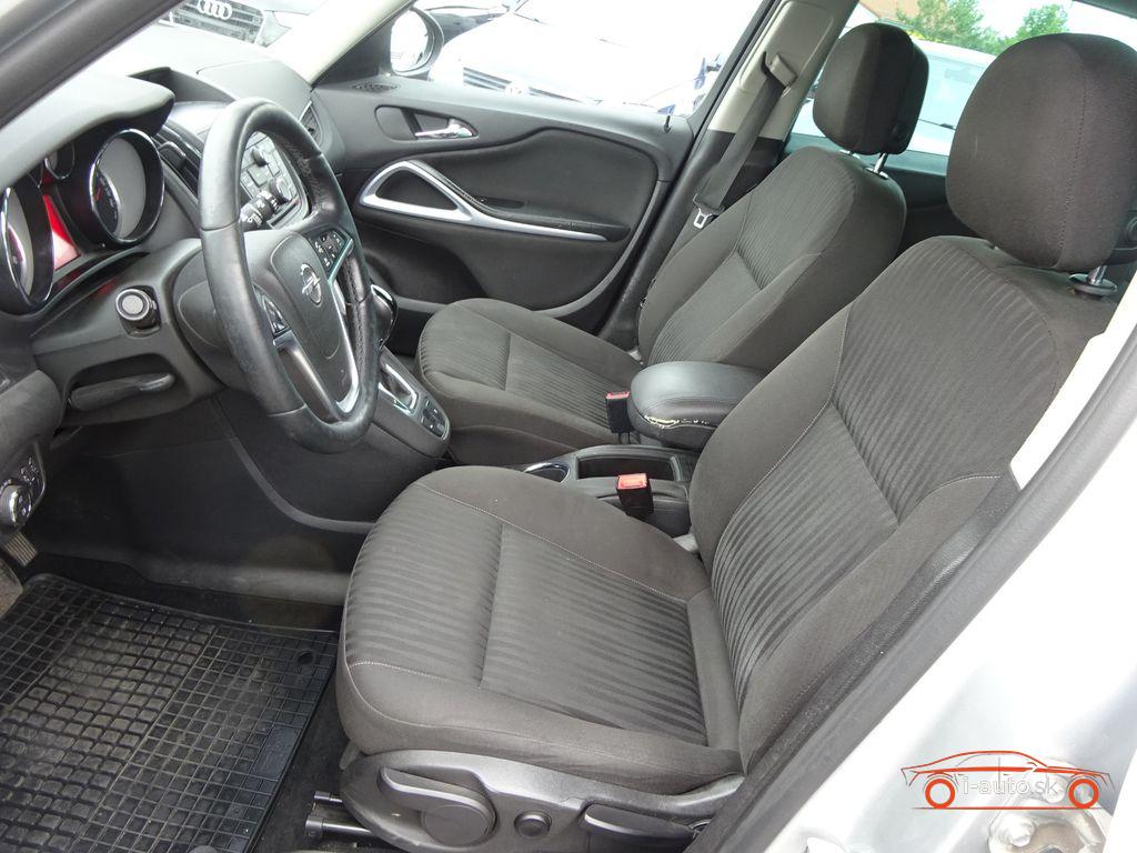 Opel Zafira Tourer 2.0 CDTI Edition za 7990€