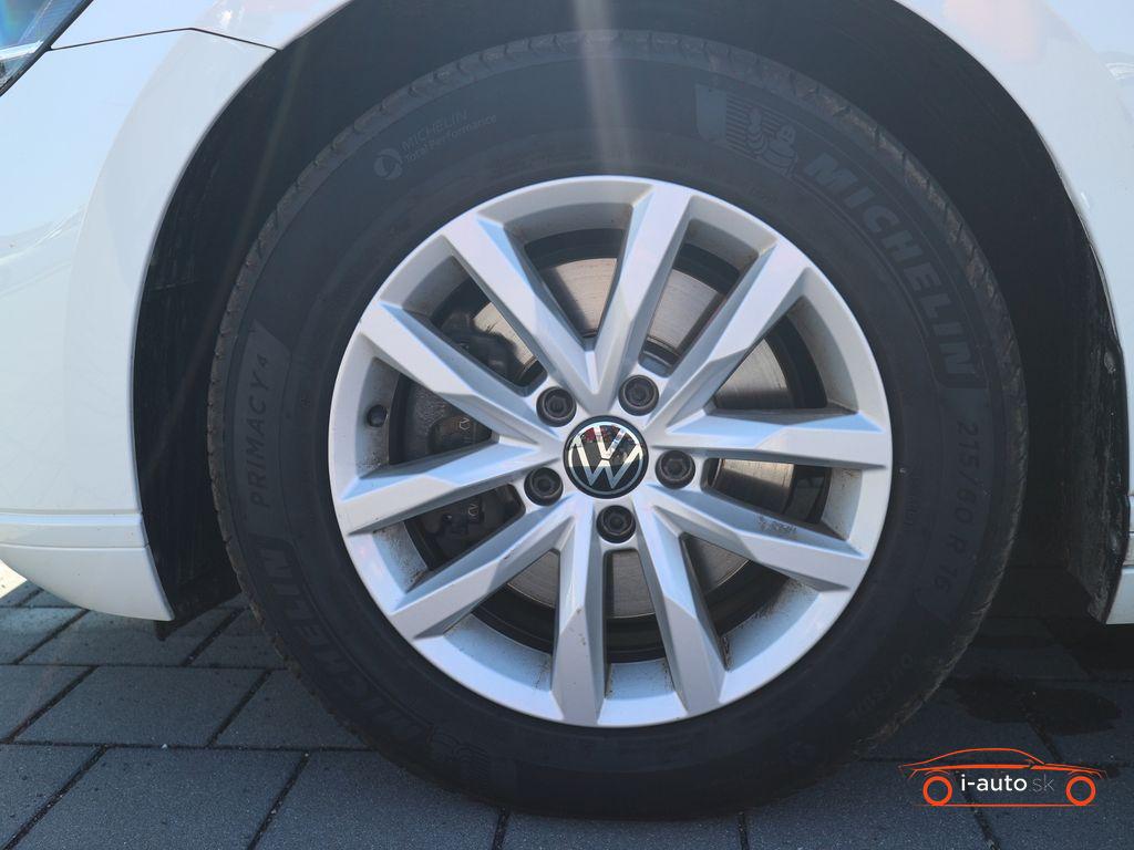 Volkswagen Passat Variant 2.0 TDI DSG Business za 24300€