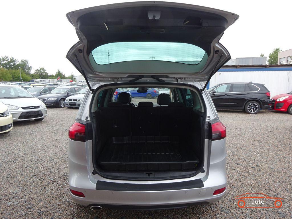 Opel Zafira Tourer 2.0 CDTI Edition za 7990€