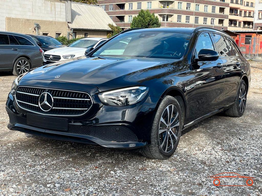 Mercedes-Benz E 300de T 4Matic za 34 010.00€