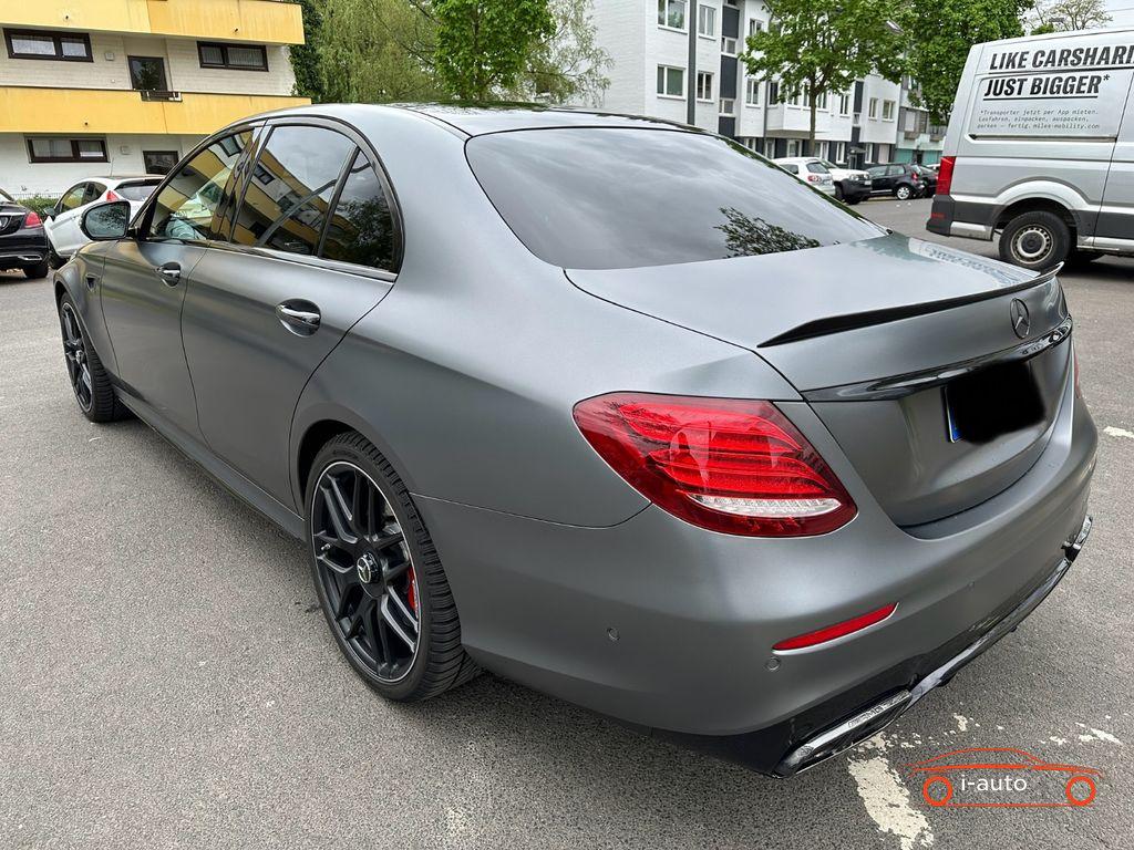 Mercedes-Benz E 63 4Matic AMG za 90500€