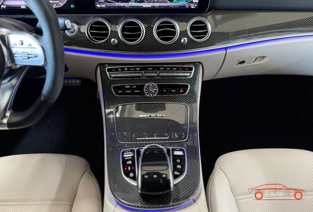 Mercedes-Benz E 63 S AMG 4Matic za 79500€