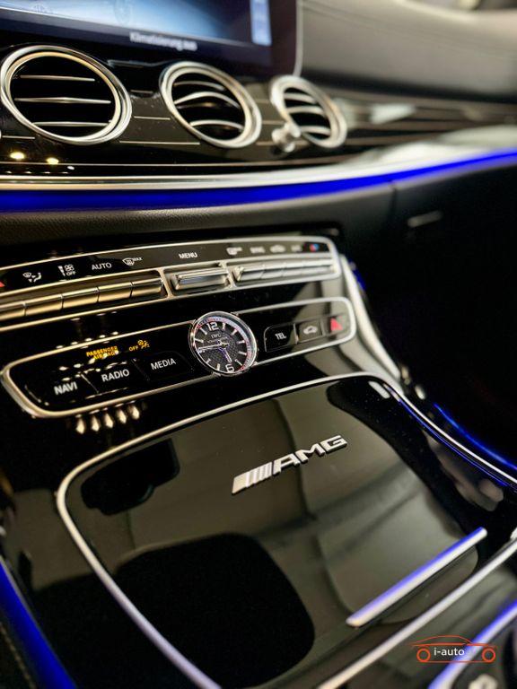 Mercedes-Benz E 63 S AMG 4Matic za 74000€