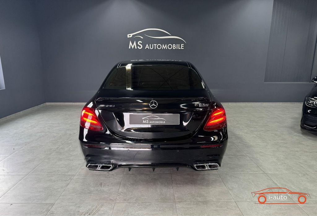 Mercedes-Benz E 63 S AMG 4Matic za 79500€