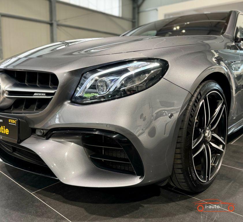 Mercedes-Benz E 63 S AMG 4Matic za 74000€