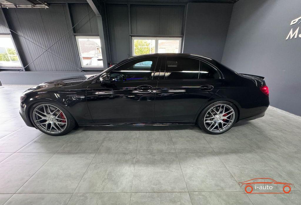 Mercedes-Benz E 63 S AMG 4Matic za 79500€