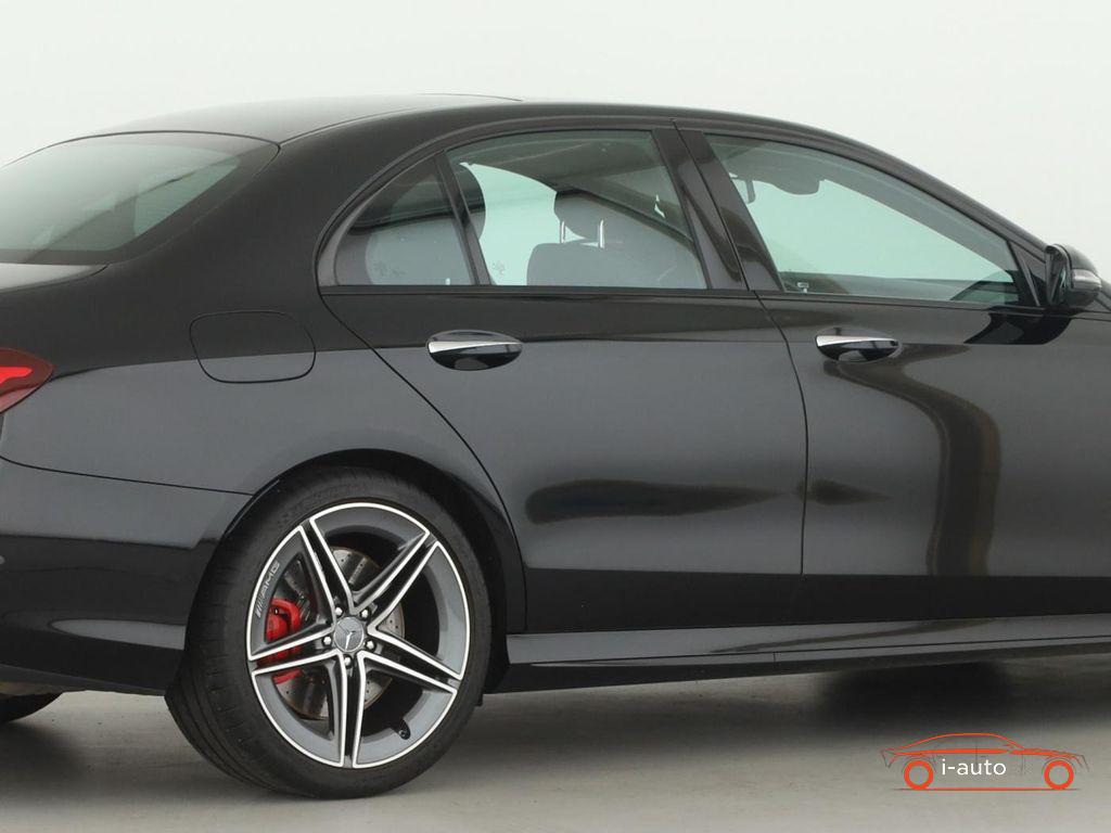 Mercedes-Benz E 63 S AMG 4M za 89800€