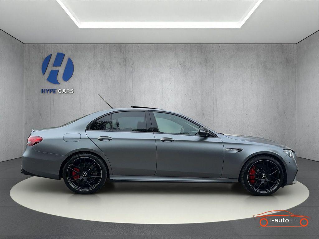 Mercedes-Benz E 63 S 4Matic AMG za 95700€