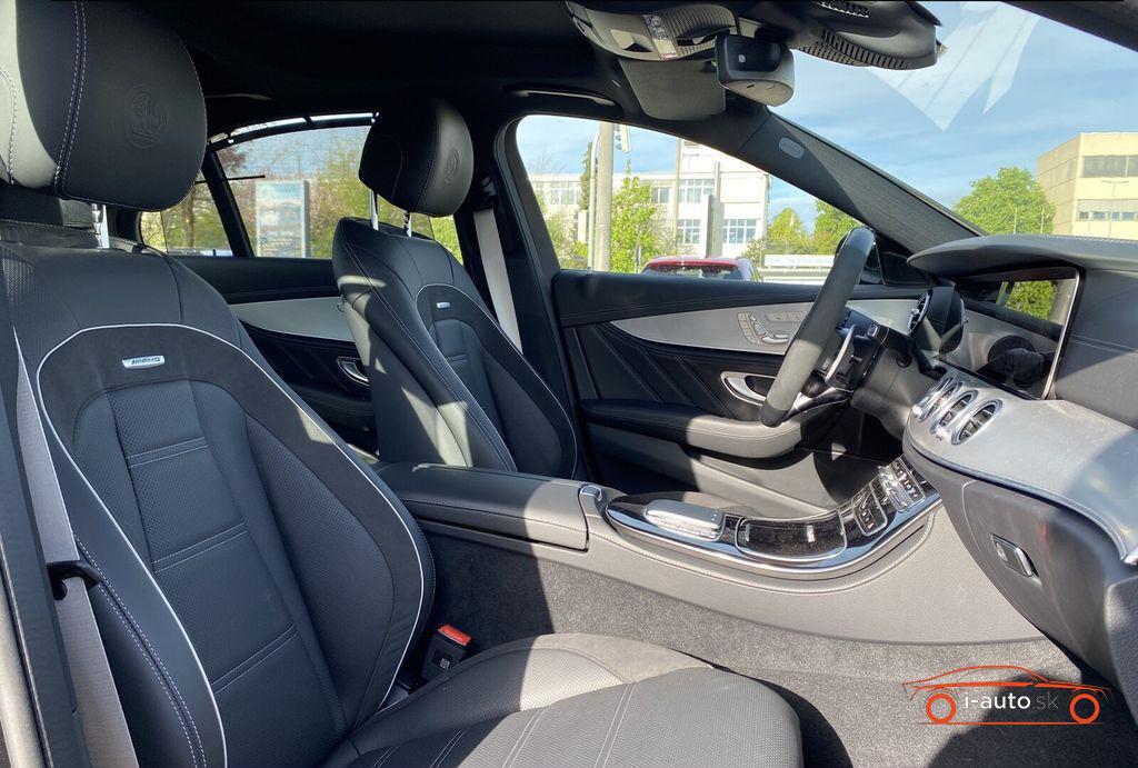 Mercedes-Benz E 63 S 4Matic AMG za 93700€