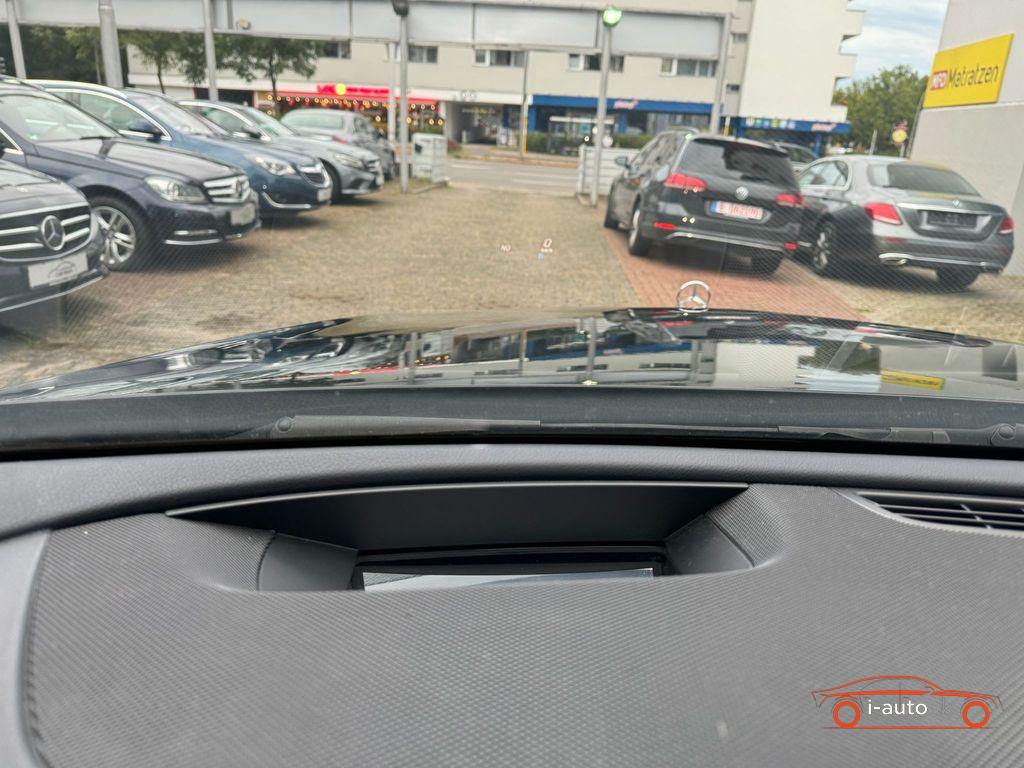 Mercedes-Benz E 220 Business za 30800€