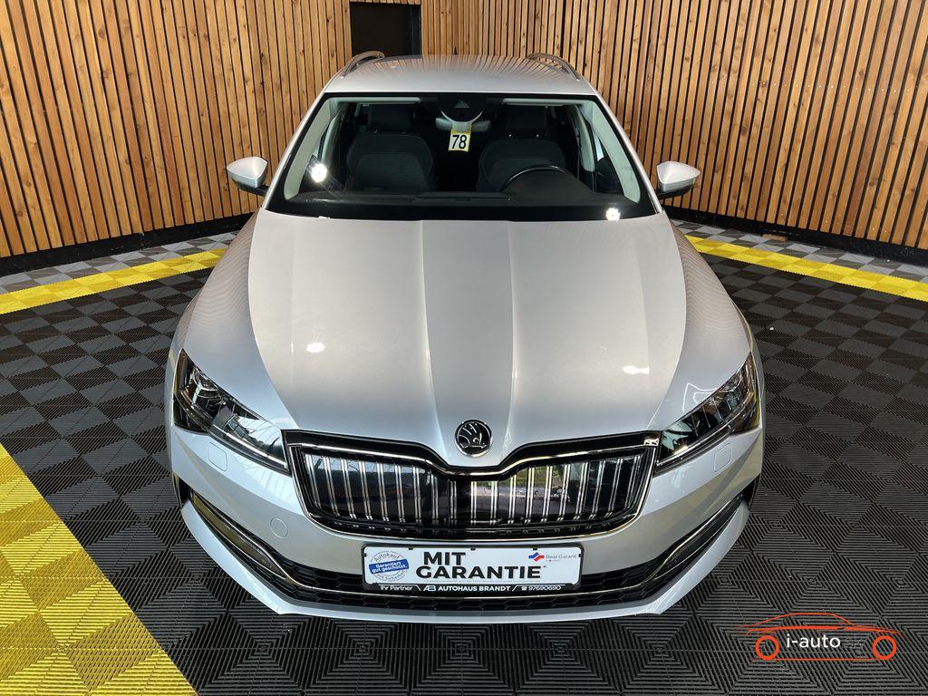 Skoda Superb Combi 1.4 TSI iV DSG za 32100€