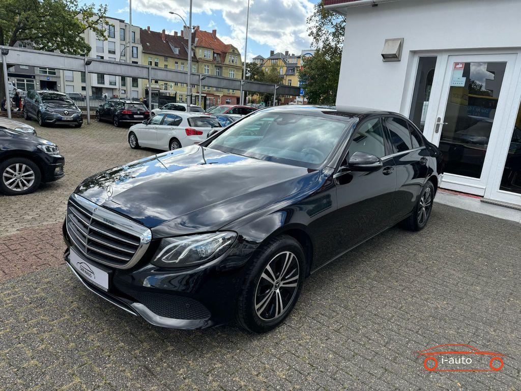 Mercedes-Benz E 220 Business za 30 800