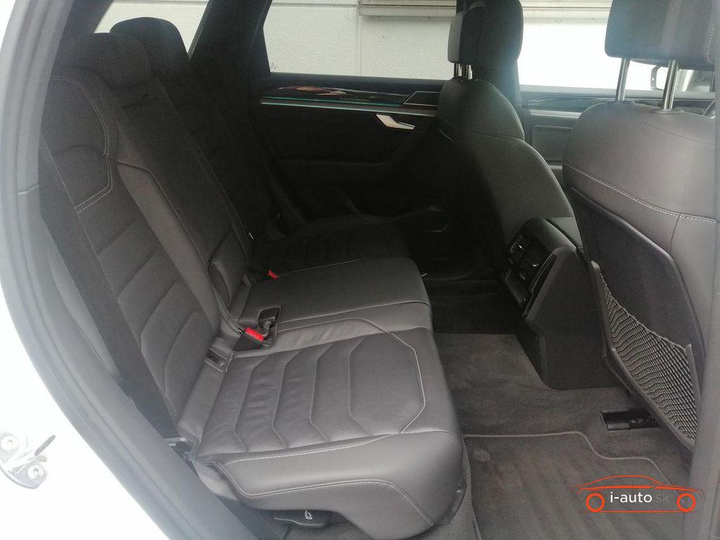 Volkswagen Touareg 3.0 TDI 4Motion R-line za 50100€