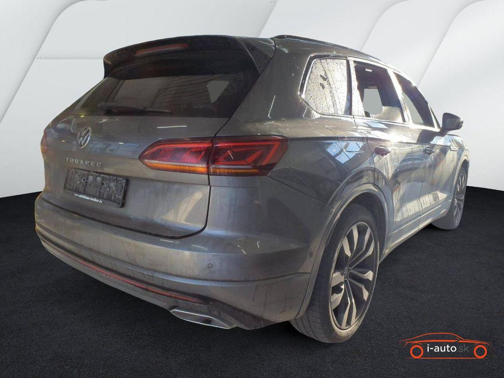 Volkswagen Touareg 3.0 TDI 4Motion R-line za 59310€