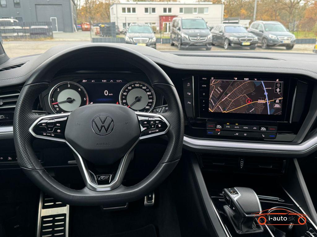 Volkswagen Touareg 3.0 TDI 4Motion R-line za 55700€