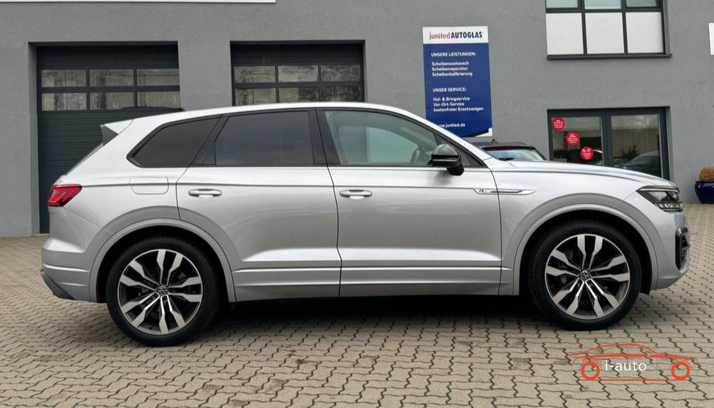 Volkswagen Touareg 3.0 TDI 4Motion R-line za 55700€