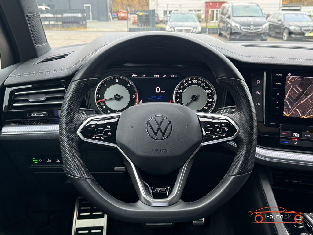 Volkswagen Touareg 3.0 TDI 4Motion R-line za 55700€