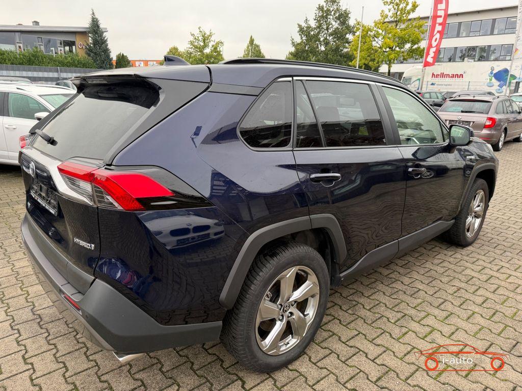 Toyota RAV4 Hybrid 4x2 Club za 31250€