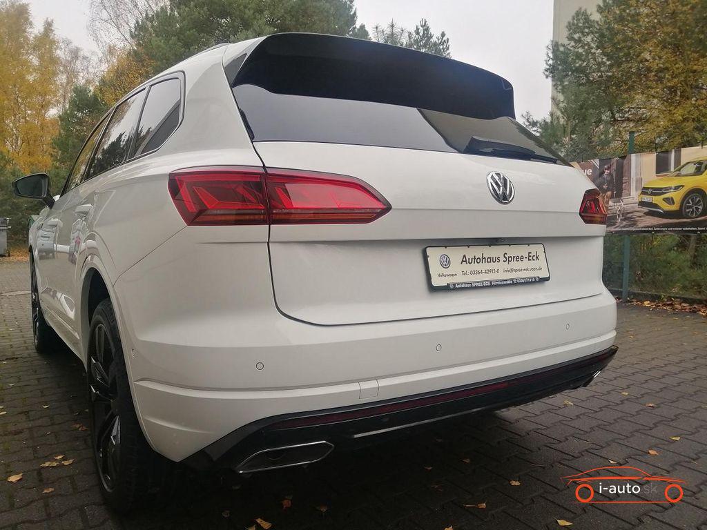 Volkswagen Touareg 3.0 TDI 4Motion R-line za 50100€