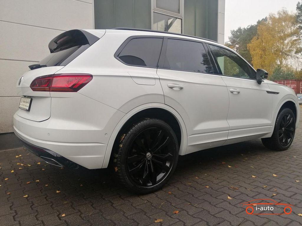 Volkswagen Touareg 3.0 TDI 4Motion R-line za 50100€