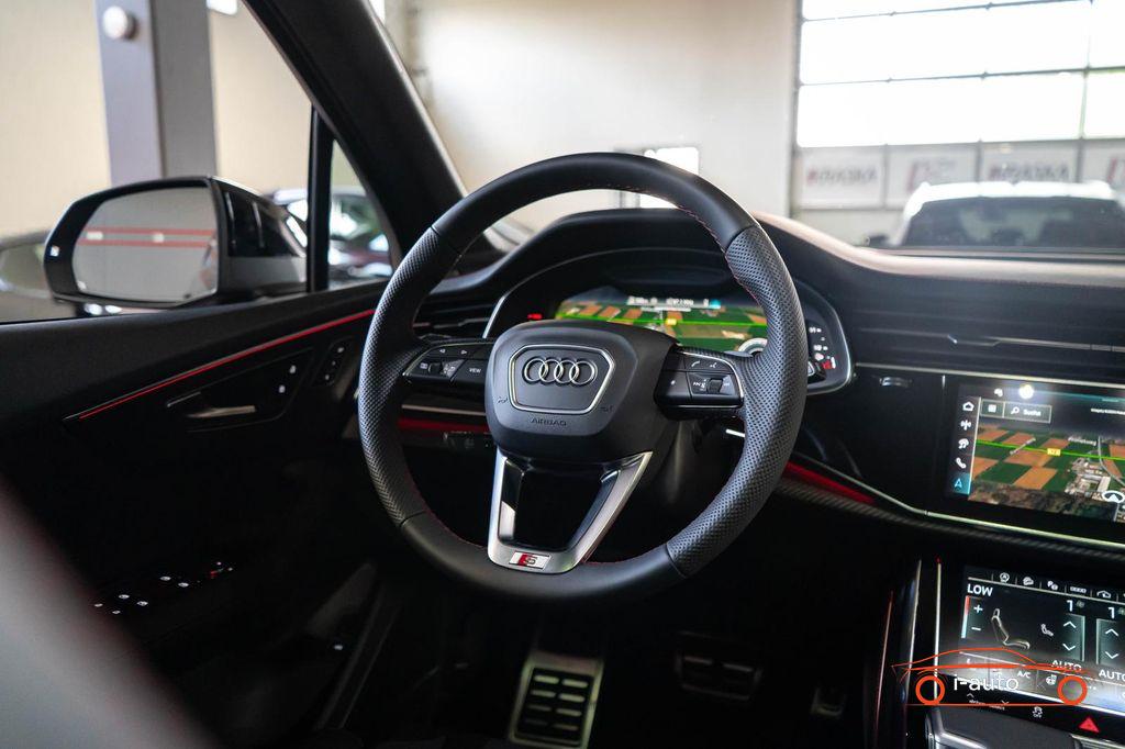 Audi Q7 50 TDI quattro S line  za 105990€