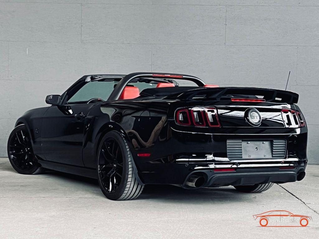 Ford Mustang GT California Special za 28500€