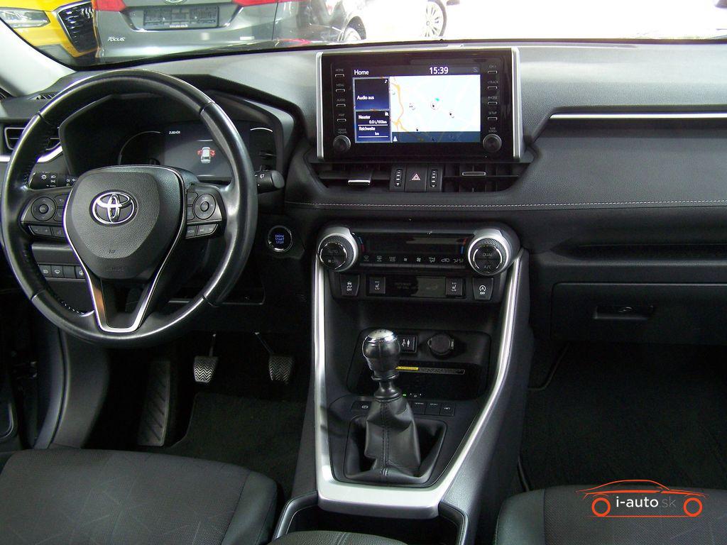 Toyota RAV4 2.0 Club za 26670€