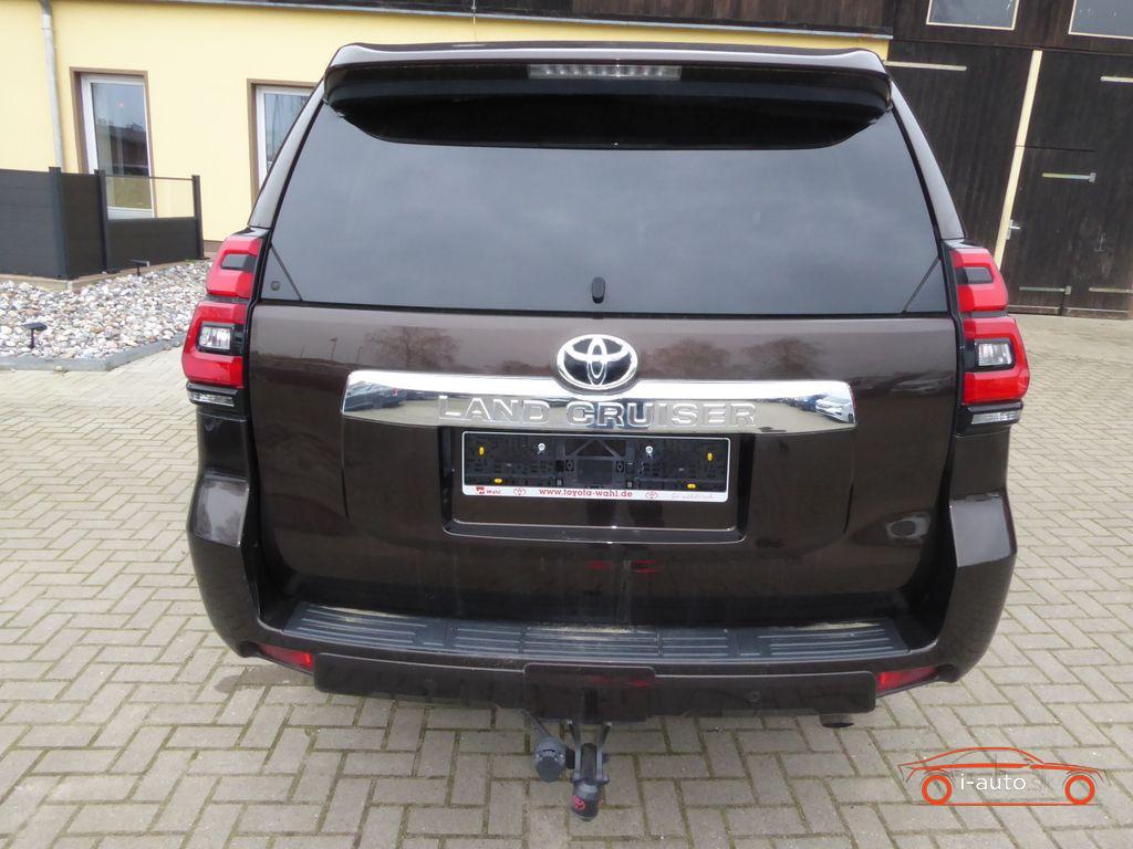 Toyota Land Cruiser 2,8D Executive za 56500€