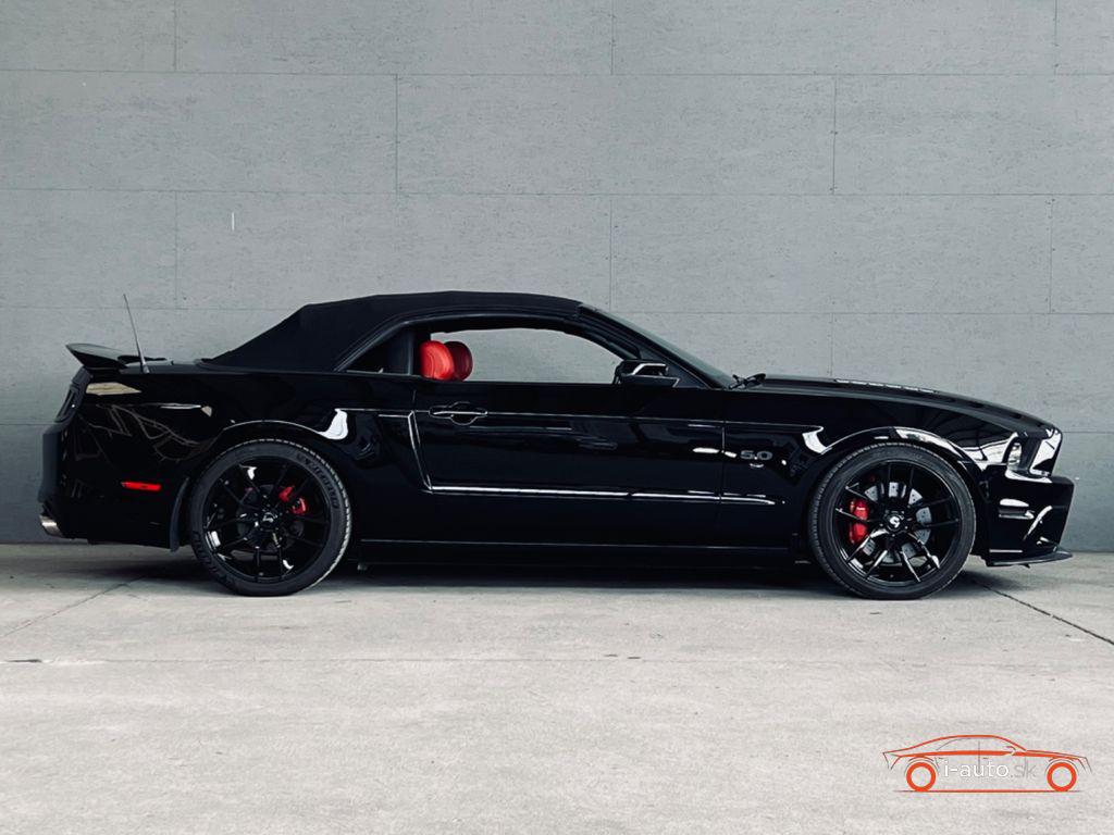 Ford Mustang GT California Special za 28500€