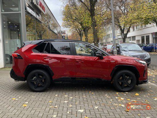 Toyota RAV4  Plug-in Hybrid GR-Sport za 73200€