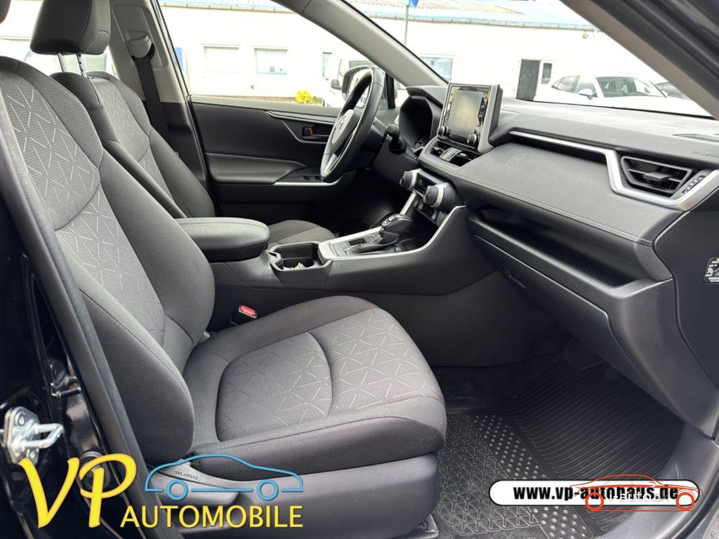 Toyota RAV4 Hybrid 4x2 Dynamic za 29700€