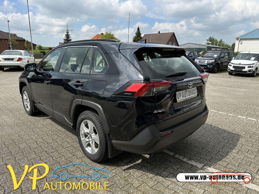 Toyota RAV4 Hybrid 4x2 Dynamic za 29700€