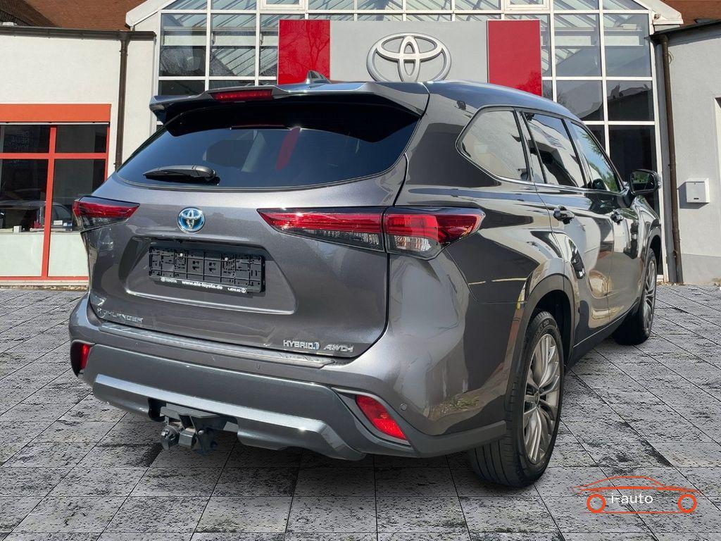 Toyota Highlander 2.5 Hybrid Executive za 50500€