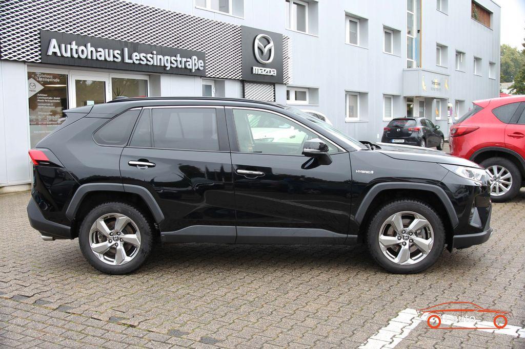 Toyota RAV4 2.5 4x2 Hybrid Lounge za 32500€